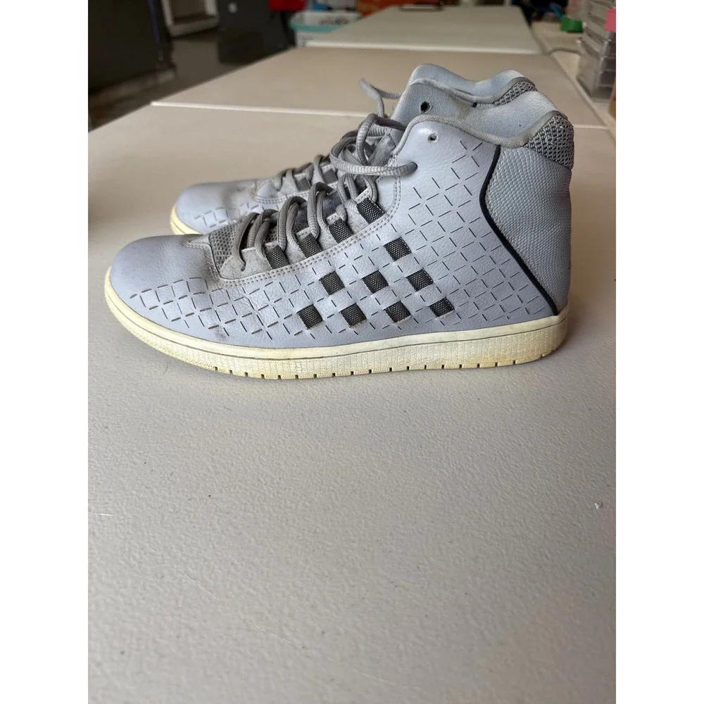 Jordan Wolf Grey Laser Cut High Top Sneakers Men 11 705141-003